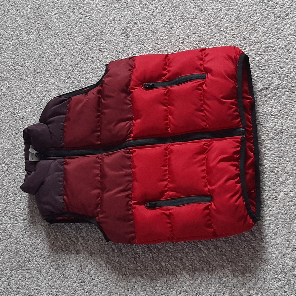 NWOT Bocini Casual Wear Kids Vest.